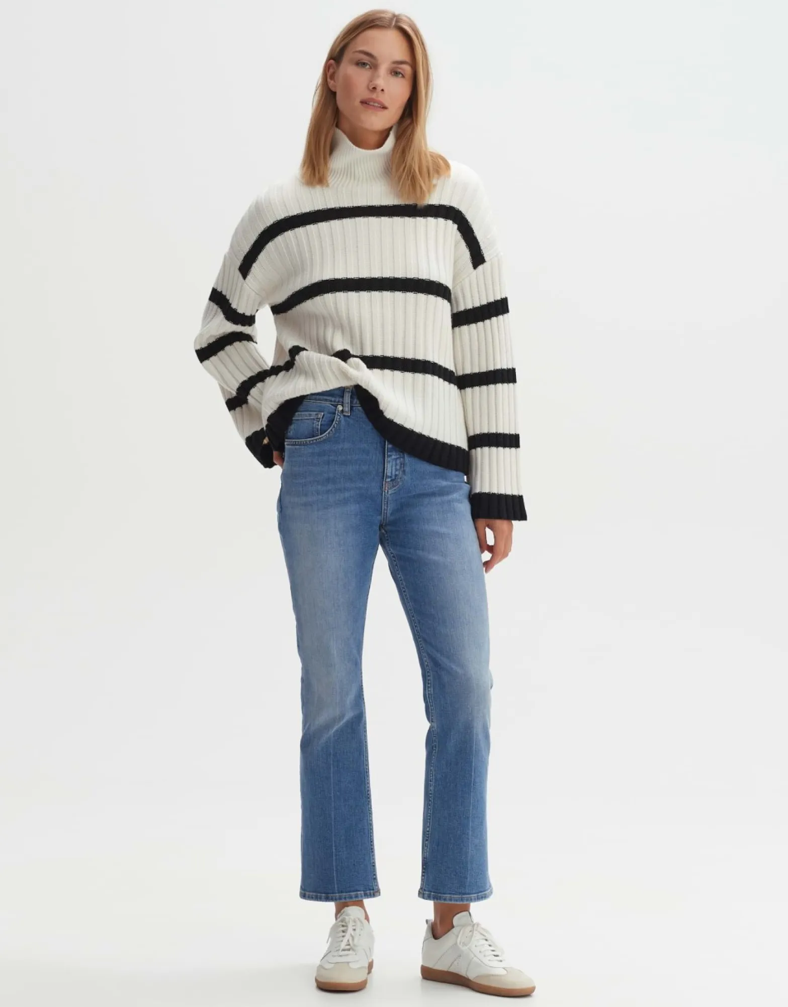 Discount someday Fashion Kick Flared Jeans Eboni Sky Blue Washed